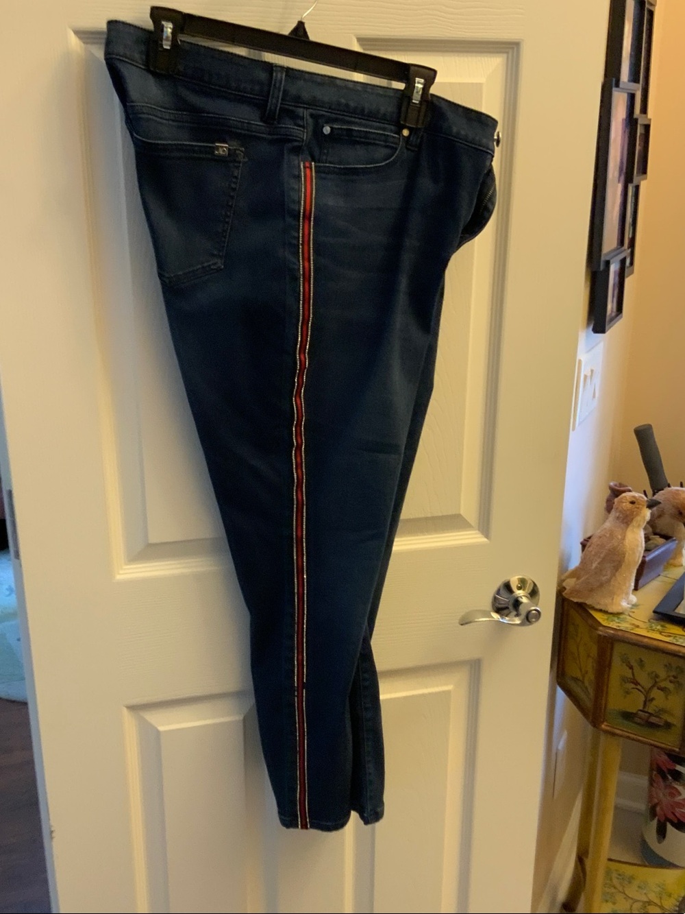 Jennifer Lopez Dark Blue Skinny Jeans with Red Stripe
